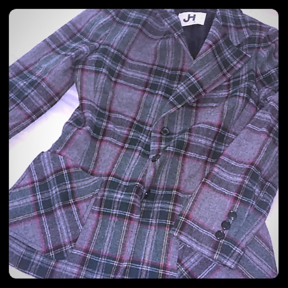 Selling a plaid coat